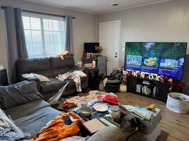 1688 Old Highway 95, Lenoir City, TN 37771