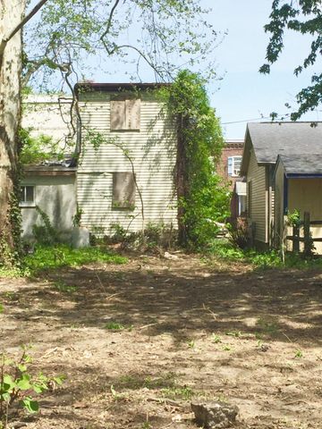 1108 CENTRAL AVE, Chester, PA 19013
