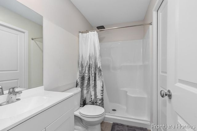 13624 Signature Drive, Holland, MI 49424