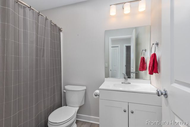 13624 Signature Drive, Holland, MI 49424