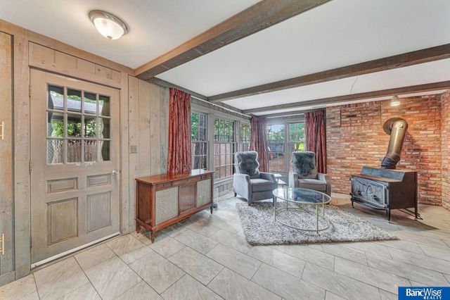 5815 Saint Paul Avenue, Lincoln, NE 68507