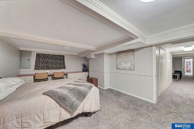 5815 Saint Paul Avenue, Lincoln, NE 68507