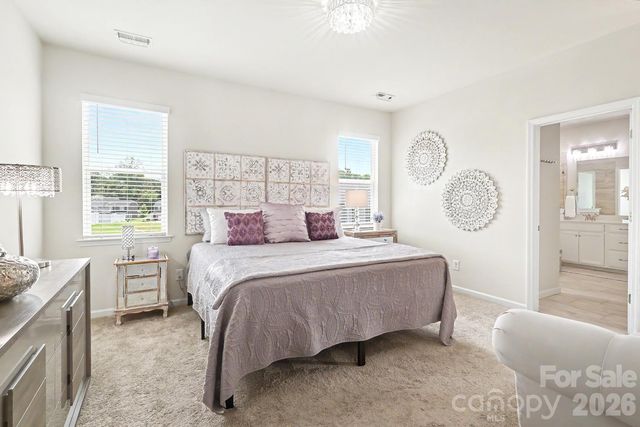5023 American Bittern Lane, Charlotte, NC 28214