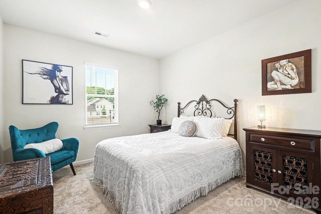 5023 American Bittern Lane, Charlotte, NC 28214