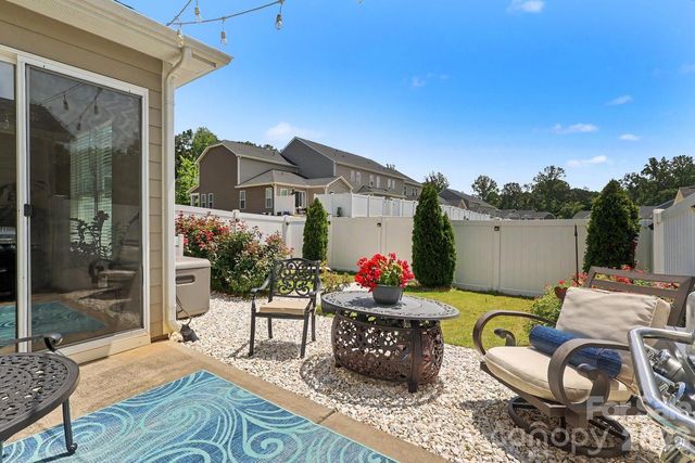 5023 American Bittern Lane, Charlotte, NC 28214