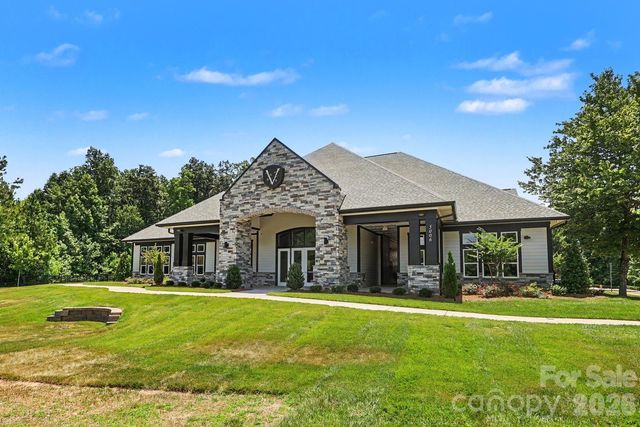 5023 American Bittern Lane, Charlotte, NC 28214