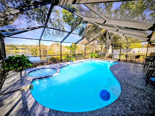 742 ARTHURS COURT, Tarpon Springs, FL 34689