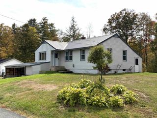 56 Melvin Bridge Road, Winchester, NH 03470