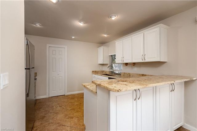 1327 SE 21st AVE, Cape Coral, FL 33990