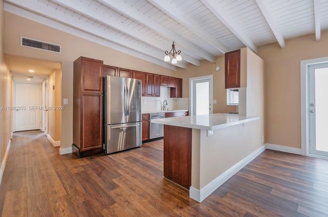 3137 SW 15th St, Fort Lauderdale, FL 33312