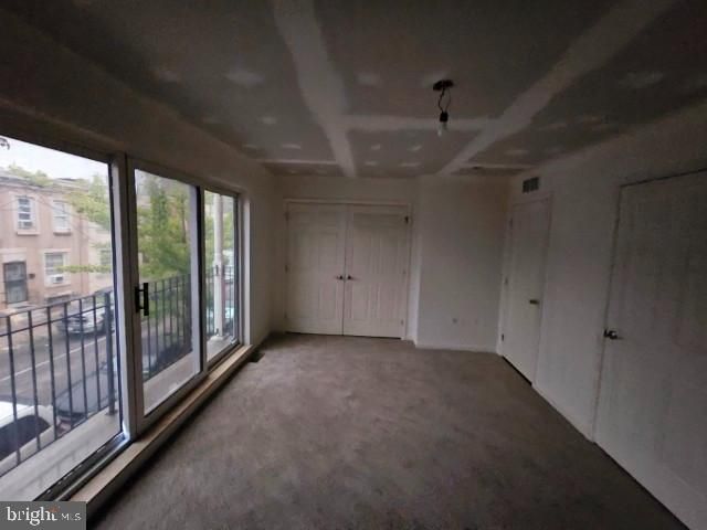 3333 N LAWRENCE ST, Philadelphia, PA 19140