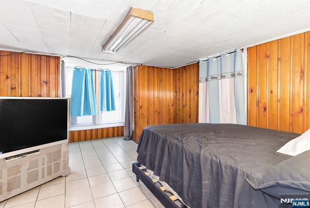 420 Mechanic Street, Orange, NJ 07050