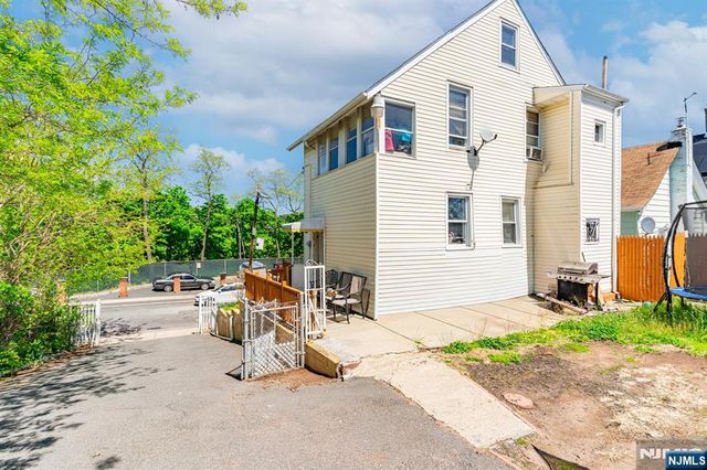 420 Mechanic Street, Orange, NJ 07050