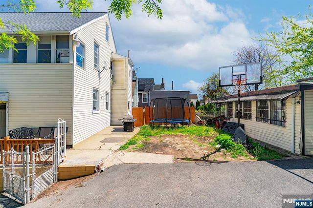 420 Mechanic Street, Orange, NJ 07050