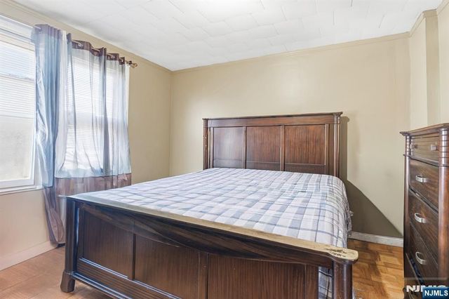 420 Mechanic Street, Orange, NJ 07050