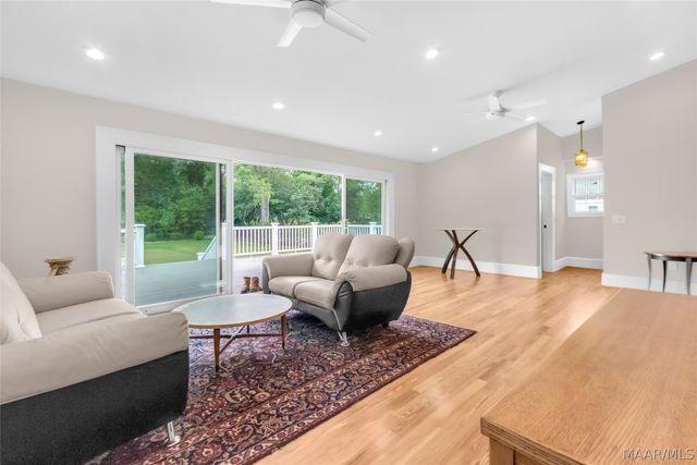 1064 Glen Grattan Drive, Montgomery, AL 36111