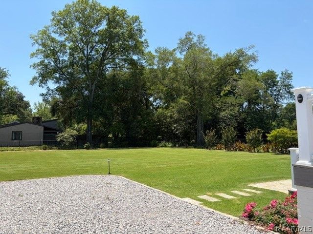 1064 Glen Grattan Drive, Montgomery, AL 36111