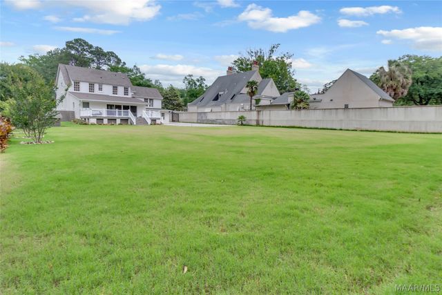 1064 Glen Grattan Drive, Montgomery, AL 36111