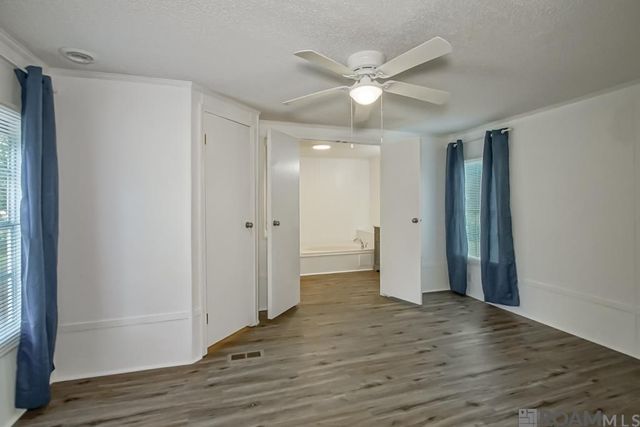 21044 La Hwy 16, Denham Springs, LA 70726