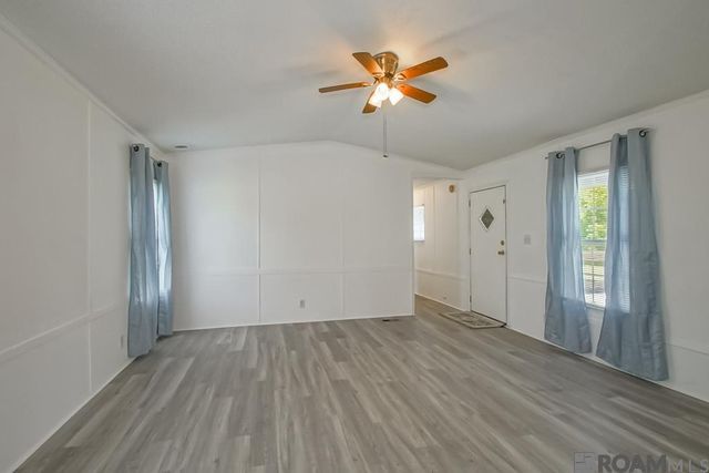 21044 La Hwy 16, Denham Springs, LA 70726