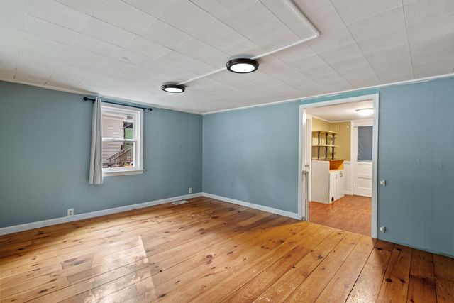 194 Pleasant Street, Bristol, NH 03222