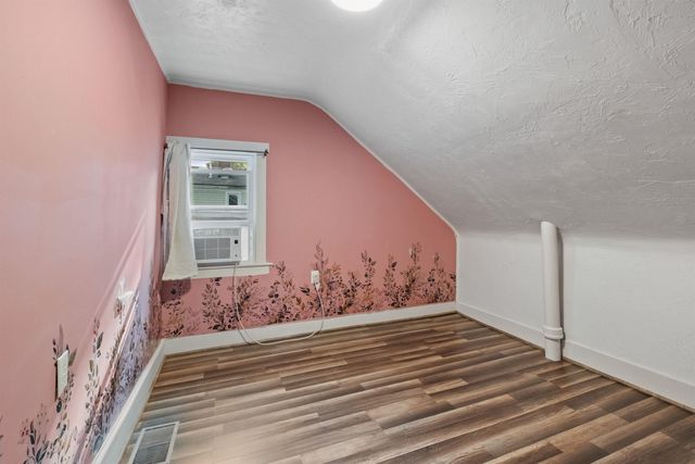 194 Pleasant Street, Bristol, NH 03222