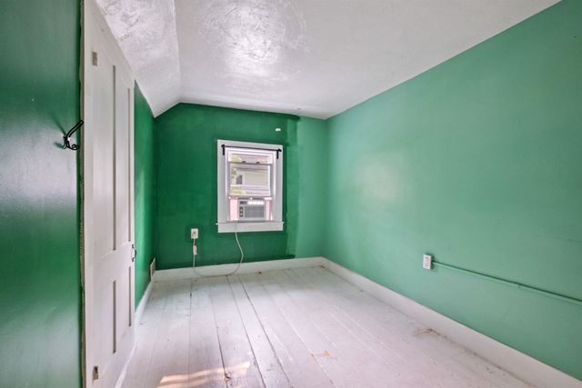 194 Pleasant Street, Bristol, NH 03222