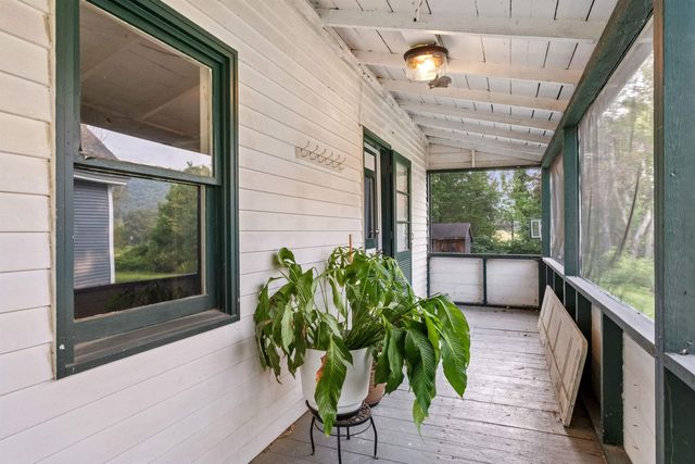 194 Pleasant Street, Bristol, NH 03222