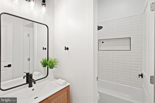 2321 HIGH ST SE, Washington, DC 20020