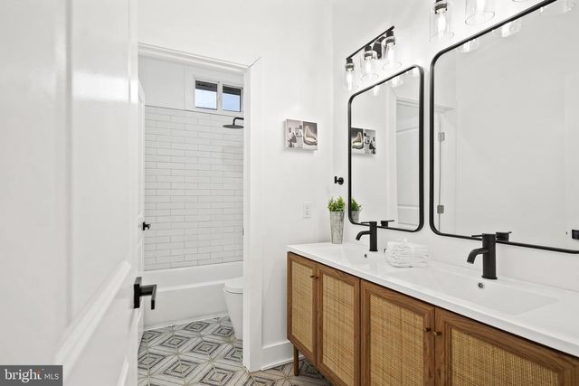 2321 HIGH ST SE, Washington, DC 20020