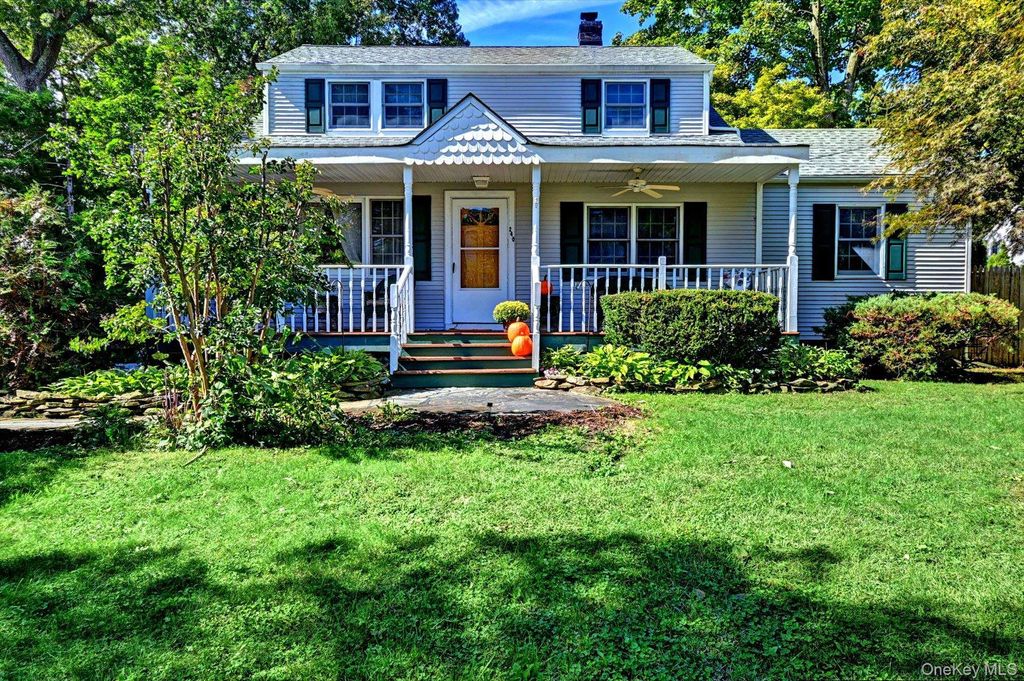 240 Washington Avenue, Saint James, NY 11780 — exterior