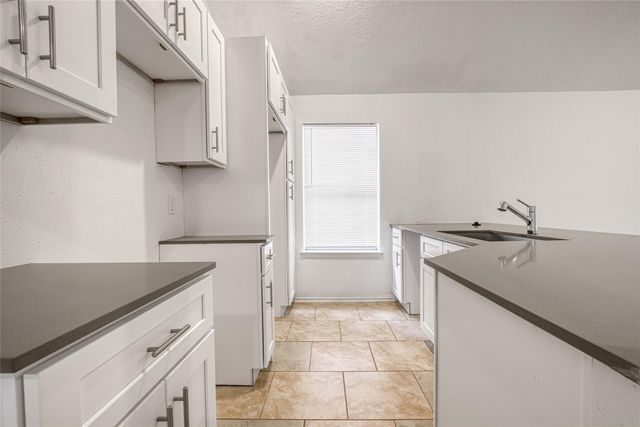 19527 Shady Bank Drive, Tomball, TX 77375