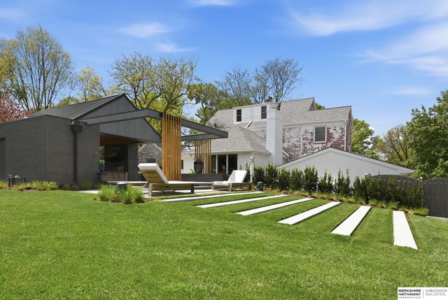503 Ridgewood Avenue, Omaha, NE 68114