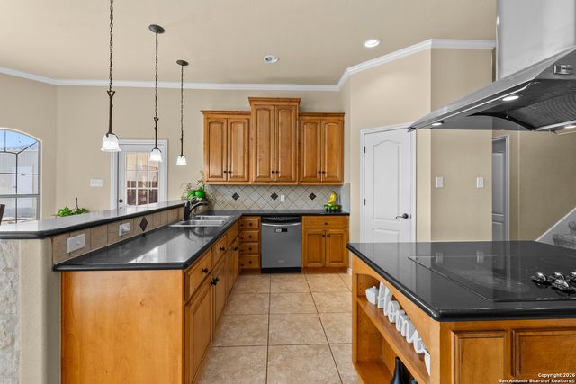 140 Legacy Trail, La Vernia, TX 78121