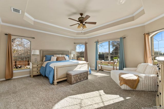 140 Legacy Trail, La Vernia, TX 78121