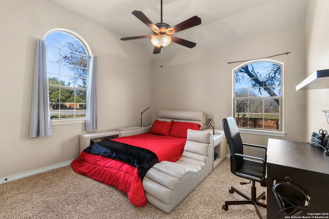 140 Legacy Trail, La Vernia, TX 78121