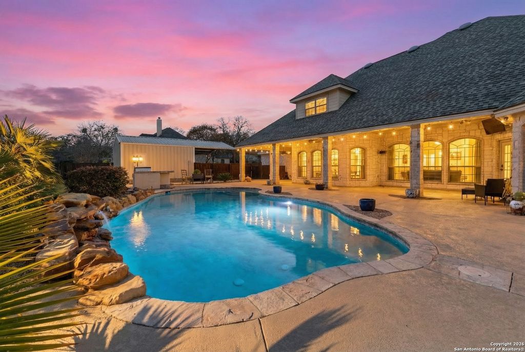 140 Legacy Trail, La Vernia, TX 78121