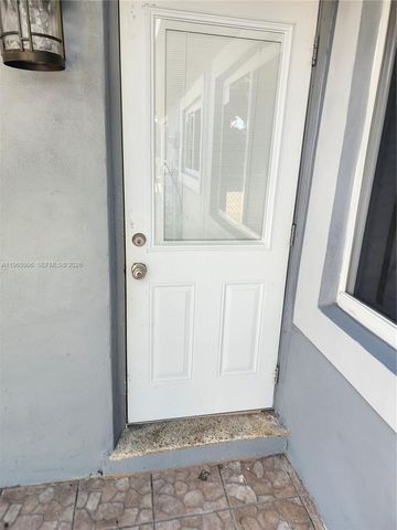 1501 NW 174th St, Miami Gardens, FL 33169