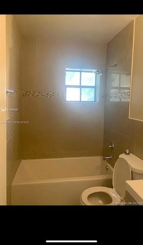 1501 NW 174th St, Miami Gardens, FL 33169