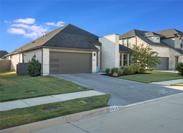 6938 Aster Drive, Venus, TX 76084