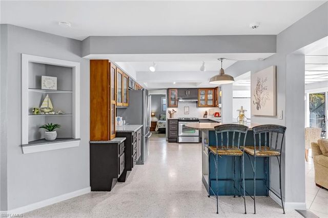 4305 1st AVE, Cape Coral, FL 33904