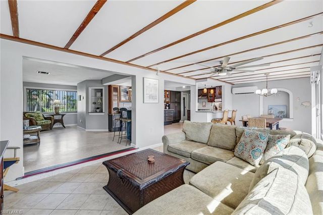 4305 1st AVE, Cape Coral, FL 33904