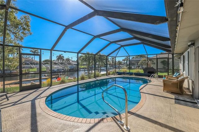 4305 1st AVE, Cape Coral, FL 33904