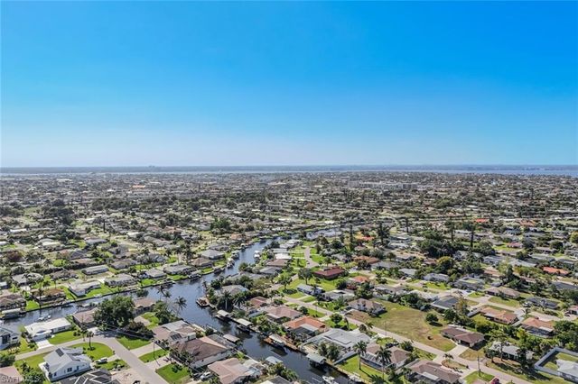 4305 1st AVE, Cape Coral, FL 33904