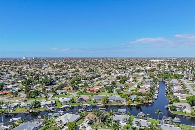 4305 1st AVE, Cape Coral, FL 33904