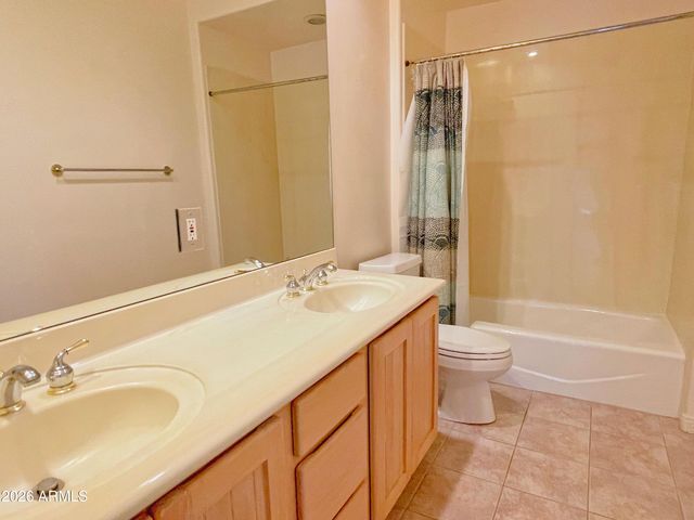 16044 E Sunflower Drive Unit 2, Fountain Hills, AZ 85268