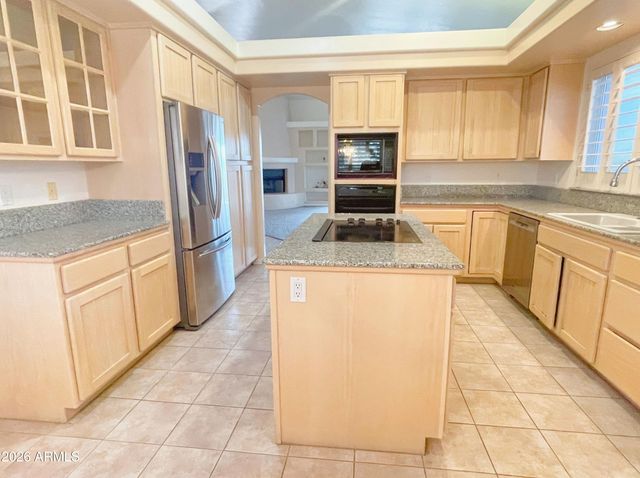 16044 E Sunflower Drive Unit 2, Fountain Hills, AZ 85268