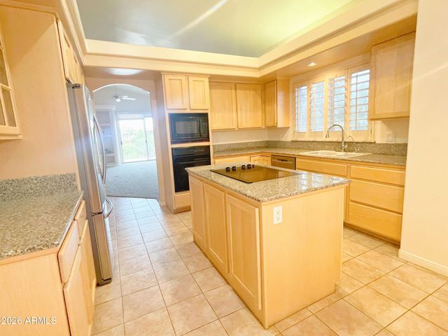16044 E Sunflower Drive Unit 2, Fountain Hills, AZ 85268
