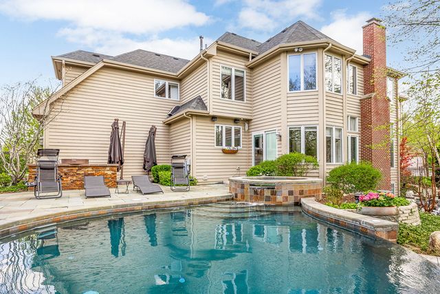 39W514 Bealer Circle, Geneva, IL 60134