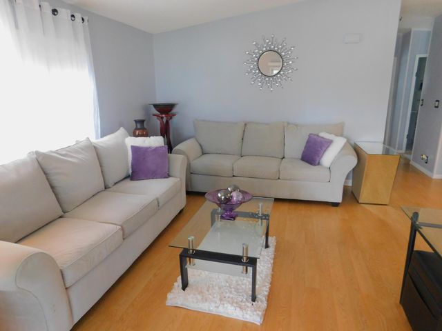 376 Seahorse Terrace, Fort Pierce, FL 34982